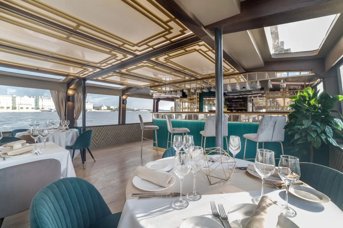 Аренда теплоход «Амели» image- 11